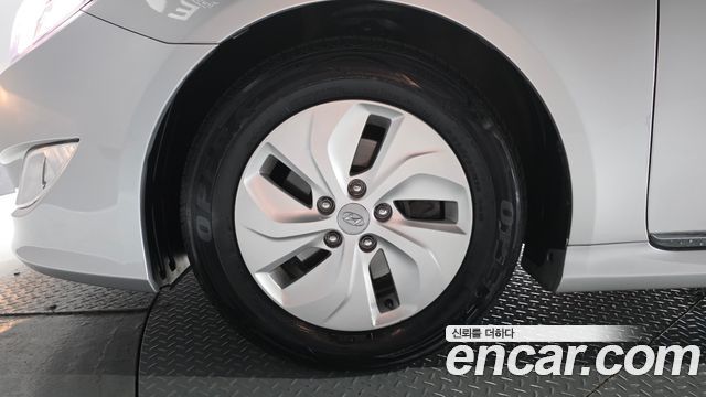 Hyundai Sonata 2014 — photo 5