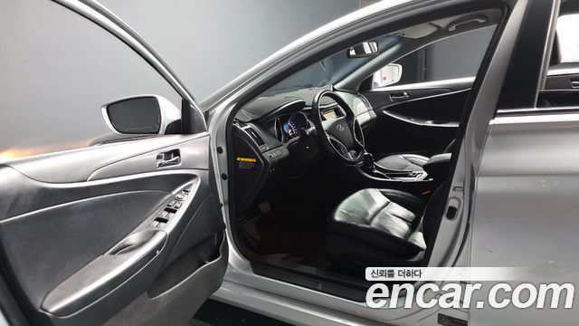 Hyundai Sonata 2014 — photo 10