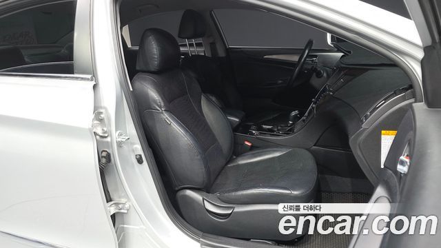 Hyundai Sonata 2014 — photo 11