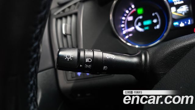 Hyundai Sonata 2014 — photo 17