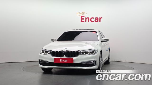 BMW 5-Series 2018 — photo 3