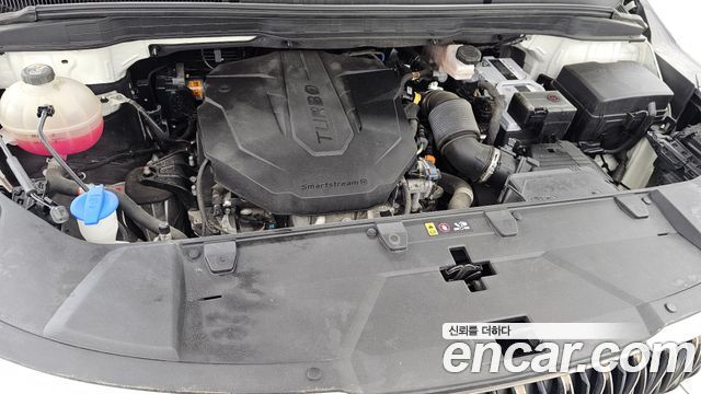 Kia Canival 2021 — photo 6