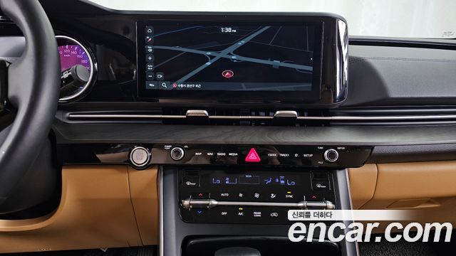 Kia Canival 2021 — photo 15