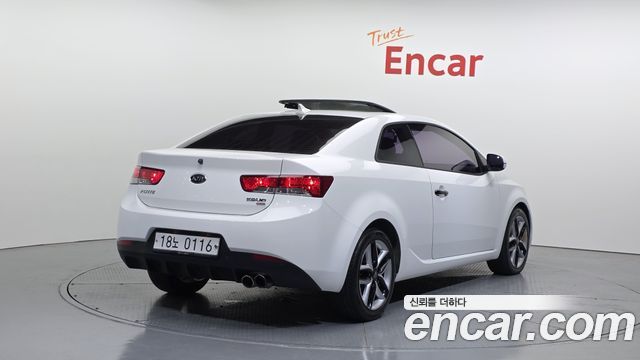 Kia Porte 2013 — photo 2