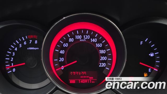 Kia Porte 2013 — photo 8