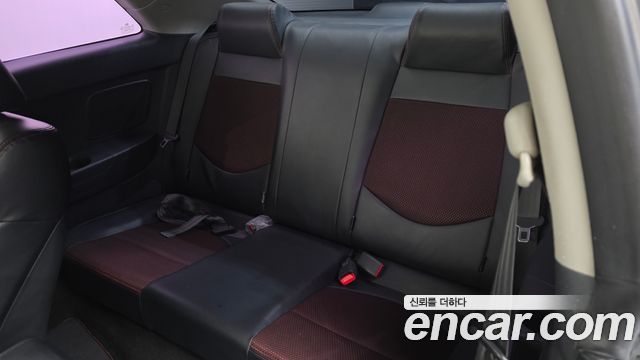 Kia Porte 2013 — photo 11