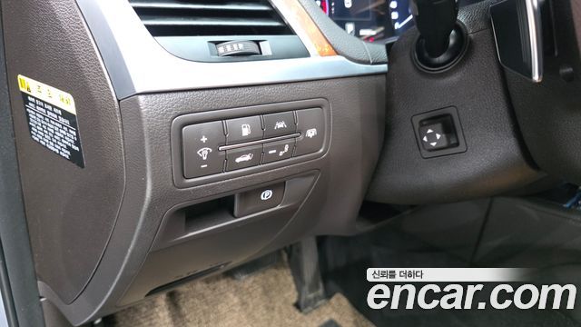 Hyundai Genesis 2014 — photo 17