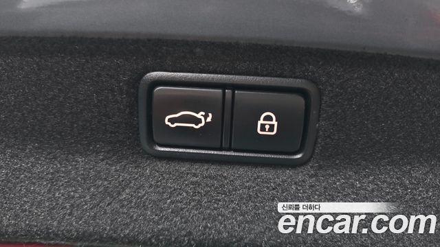 Hyundai Genesis 2014 — photo 20