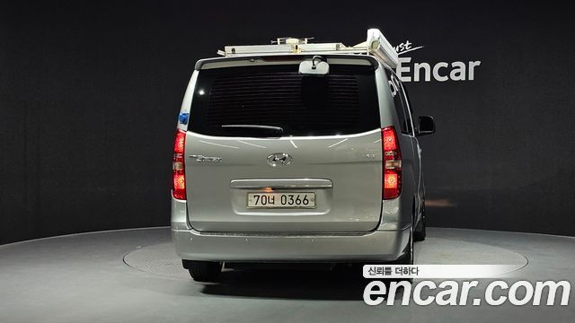 Hyundai Starex 2015 — photo 4