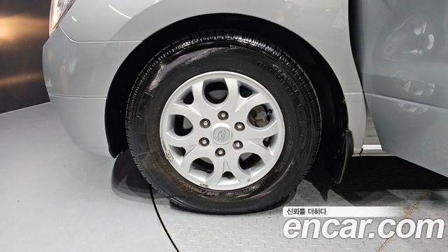Hyundai Starex 2015 — photo 5