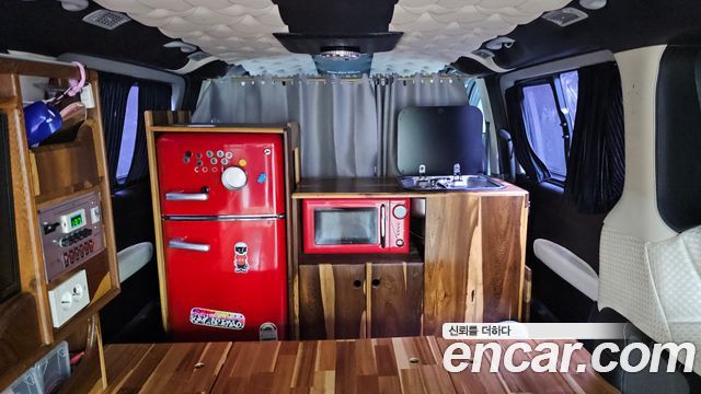 Hyundai Starex 2015 — photo 16