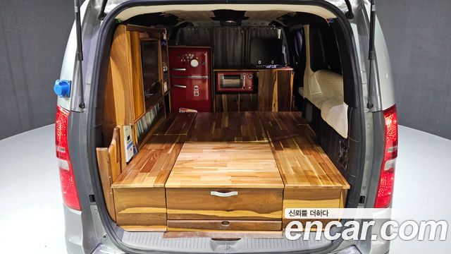 Hyundai Starex 2015 — photo 19