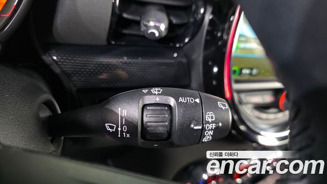 Mini Clubman 2019 — photo 27