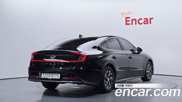 Hyundai Sonata 2021 — photo 2