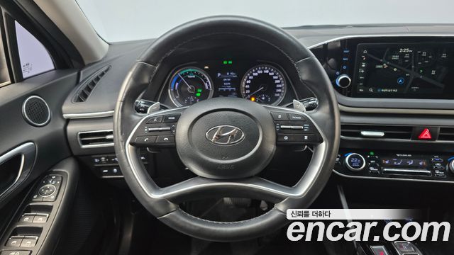 Hyundai Sonata 2021 — photo 13