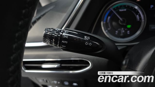 Hyundai Sonata 2021 — photo 19