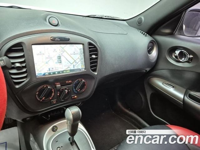 Nissan Juke 2014 — photo 9