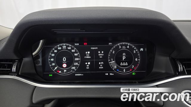 Land Rover Range Rover Evoque 2020 — photo 11
