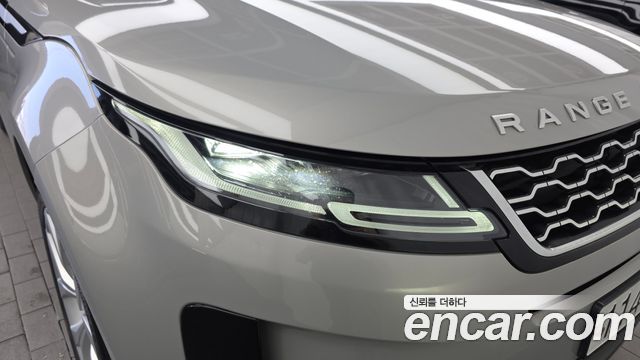 Land Rover Range Rover Evoque 2020 — photo 8