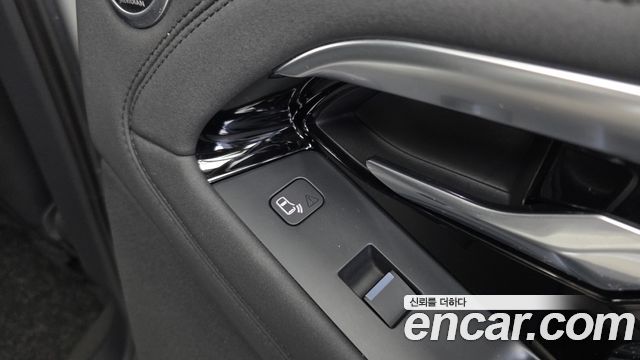 Land Rover Range Rover Evoque 2020 — photo 30
