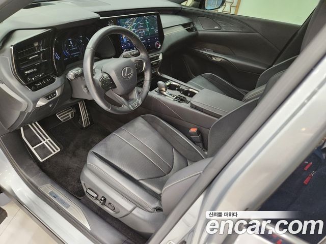 Lexus RX 2024 — photo 11