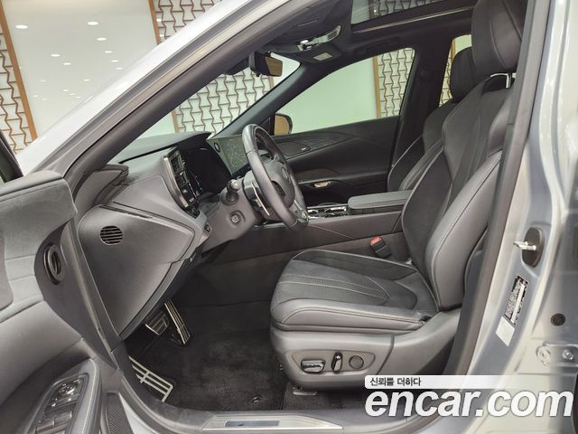 Lexus RX 2024 — photo 12