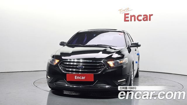 Ford Taurus 2015 — photo 3