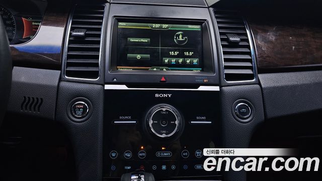 Ford Taurus 2015 — photo 14