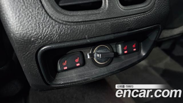 Ford Taurus 2015 — photo 20