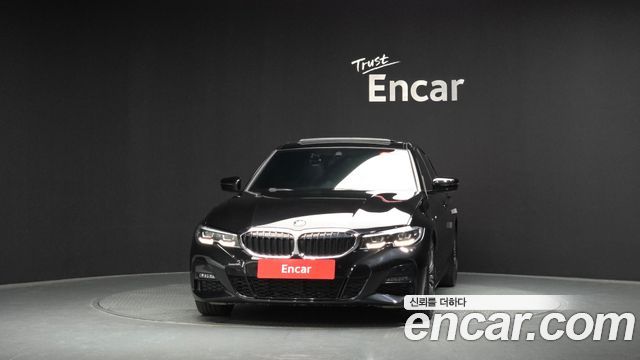 BMW 3-Series 2022 — photo 3