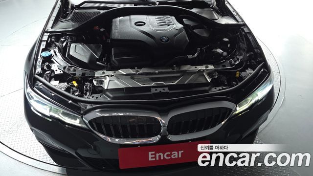 BMW 3-Series 2022 — photo 6