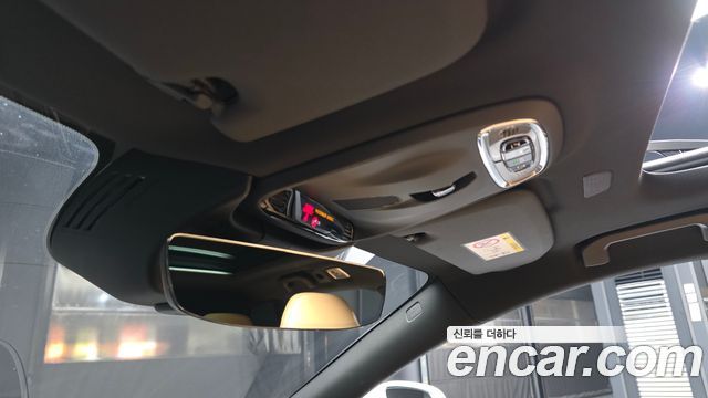 Volvo V60 2021 — photo 28