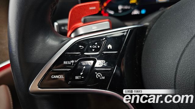 Mercedes-Benz E-Class 2021 — photo 28