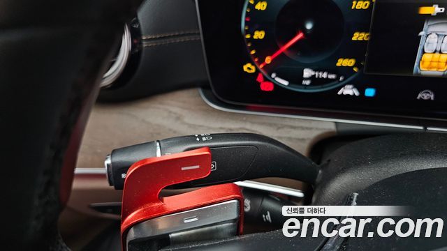 Mercedes-Benz E-Class 2021 — photo 35