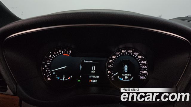 Lincoln MKC 2017 — photo 11