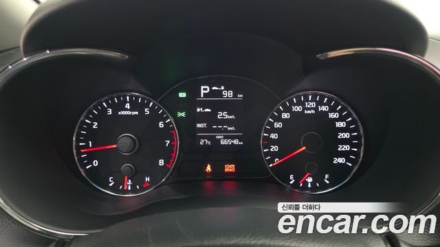 Kia K3 2017 — photo 8