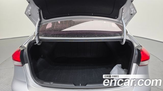 Kia K3 2017 — photo 20