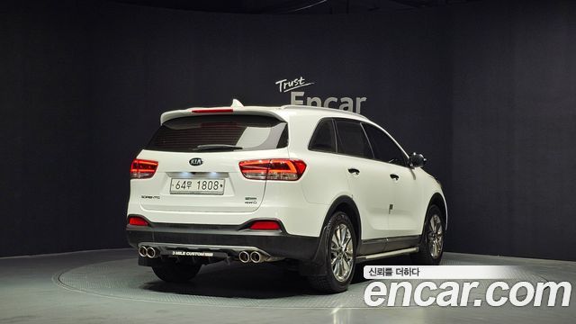 Kia Sorento 2017 — photo 2