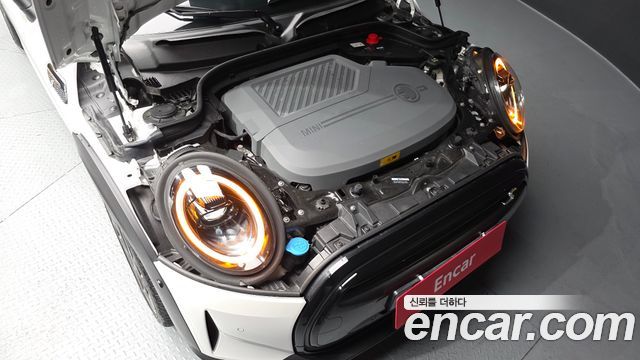 Mini Cooper 2024 — photo 6