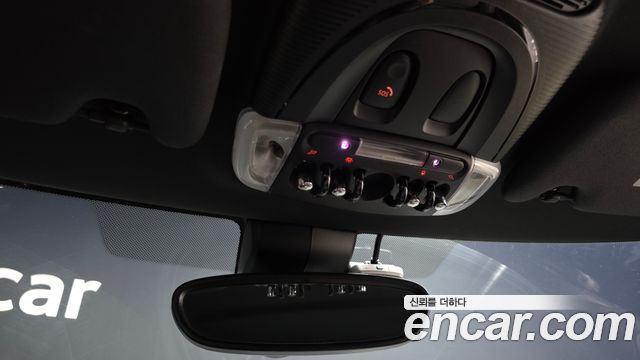 Mini Cooper 2024 — photo 25