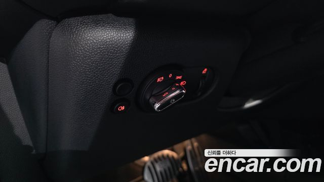 Mini Cooper 2024 — photo 38