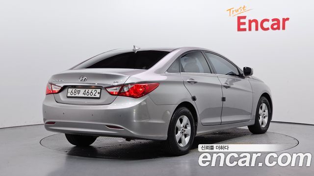 Hyundai Sonata 2014 — photo 2