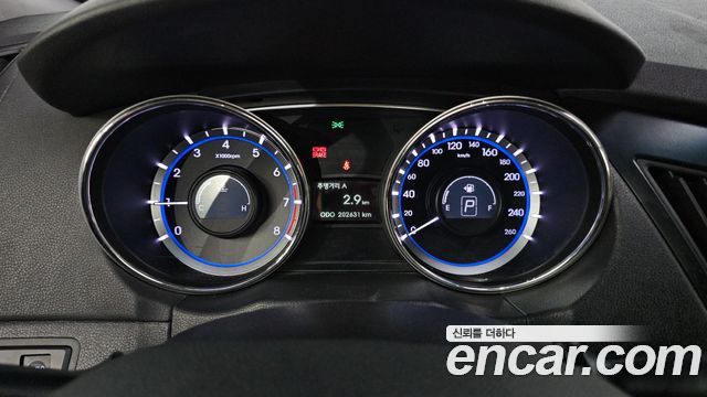 Hyundai Sonata 2014 — photo 8