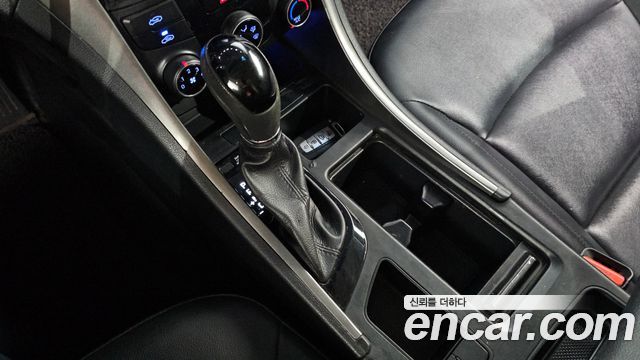 Hyundai Sonata 2014 — photo 9