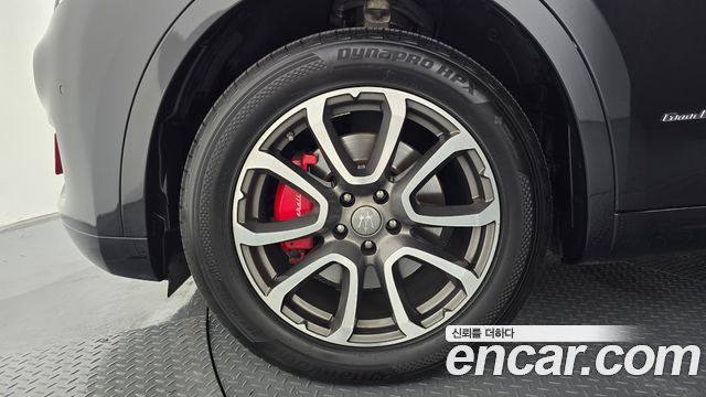 Maserati Levante 2018 — photo 5