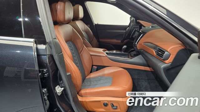 Maserati Levante 2018 — photo 16
