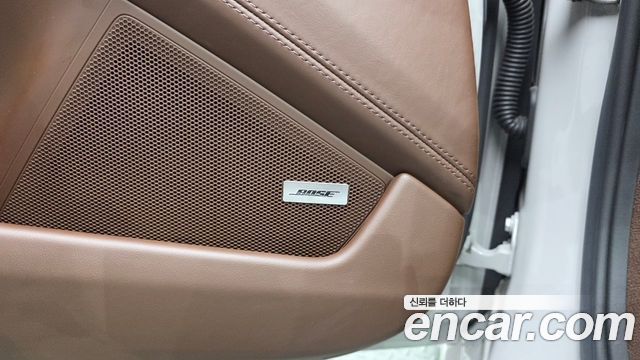 Porsche 911 2023 — photo 29