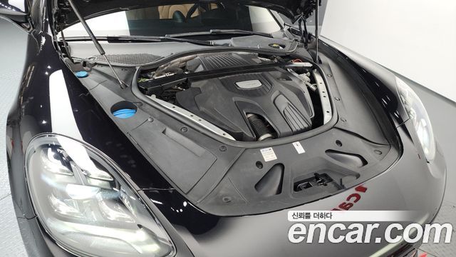 Porsche Panamera 2018 — photo 6