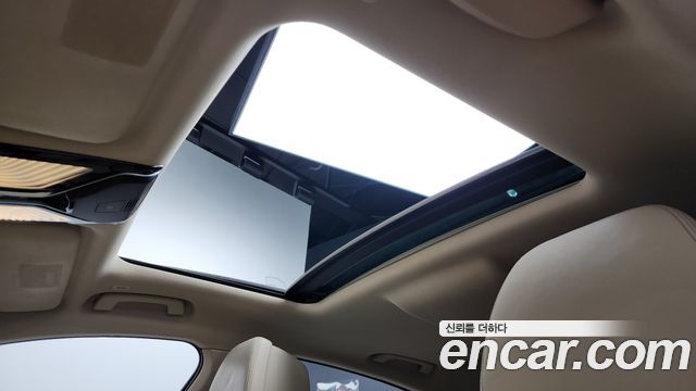 BMW 7-Series 2016 — photo 19