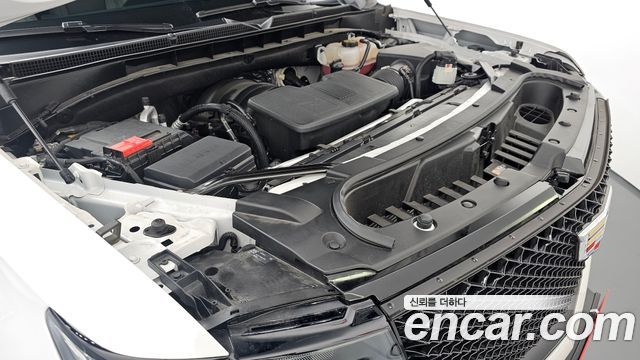 Cadillac Escalade 2023 — photo 6